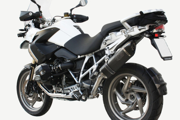 BMW R1200GS with Exan X-Black turns dark