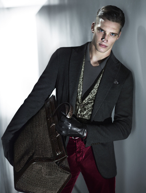 Giorgio Armani presents the ad campaign fall winter 2013 2014